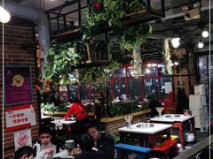 大堂-钢管厂歆瑞源油卤串串香(春熙路太古里店)