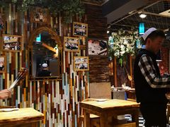 大堂-有奴思烤肉·清真(正宁路店)