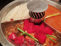 -晓宇重庆火锅(西安荟聚店)