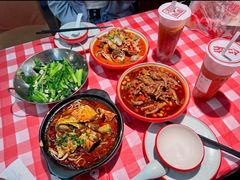 -老闵田螺馆·南昌市井菜·特色小吃(总店)