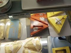 -云朵上的鱼(莘庄店)