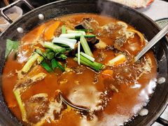 -霄汉牛三鲜湖北砂锅菜(万松园2店)