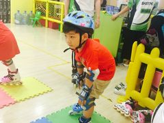 -阿布溜溜(同曦假日百货店)