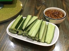 黄瓜沾酱-东北农家饺子村(昌平路店)