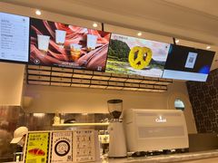 -HOT CRUSH趁热集合·现烤面包(环球港店)