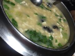 -95号酱骨·一块豆腐(展春园西路店)