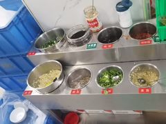 -花苑美食横琴生蚝火锅(拱北粤华路店)