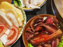 -王婆乔鲜鱼自助火锅(蜀汉路店)