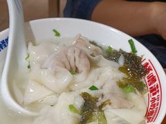 -怪噜范·老贵阳街头名小吃(鸿通城店)