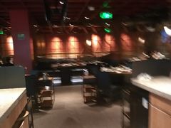 大堂-老墙根涮肉·铜锅·烧烤(欢乐谷·王四营店)