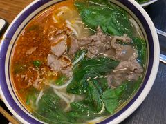 -云阿蛮云南生烫牛肉米线(奉贤路店)