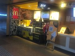 门面-麦当劳(西客站店)