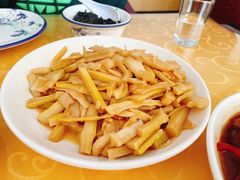 -天乐农家鱼头王(天目湖店)