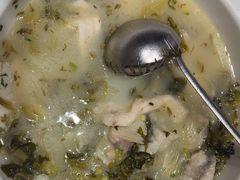 -严记小天府酸菜鱼(西四路店)