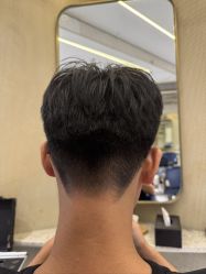 -PE SALON
