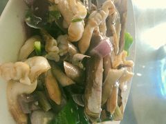 -四川小胡子海鲜(丁村万人海鲜广场店)