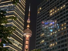 -陆家嘴空中步行连廊