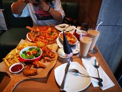 -必胜客(鼓楼店)