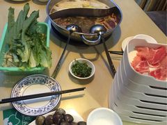 -蒙肥羊·酸汤潮牛·鲜牛肉火锅烤肉自助(岗顶店)