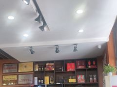 -高玛纳驴肉火烧(一世界店)