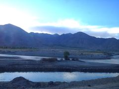 iphone_upload_pic-羊卓雍措