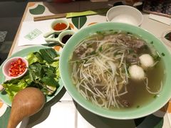 -越弥越南传统美食馆