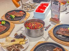 -享遇.锅姥姥牛排海鲜自助(小寨店)