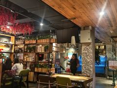 -麻辣总动员·川派海鲜·现炒浇头面·自贡菜(五彩城店)