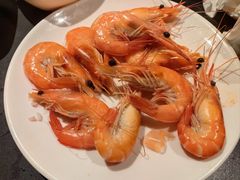 -钱小奴海鲜自助黑金店(杭州滨江龙湖店)