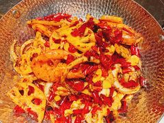 香辣鱿鱼爱上虾-炊烟小炒黄牛肉(浦东世纪汇店)
