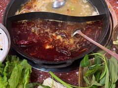 -赵美丽·重庆社区火锅·直营店(火车东站·中豪国际店)