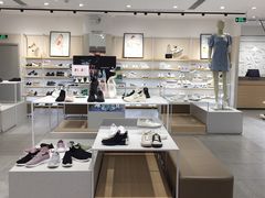 -hotwind热风(丽影广场店)