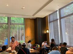 -星巴克(汾阳路店)