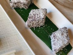 椰丝紫米糕-御宝轩(益丰·外滩源店)