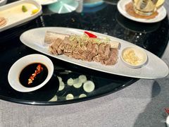 -HOMES上海本帮菜(襄阳公园店)