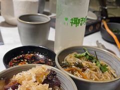 -狐狸爱上椰子鸡(滨江星光大道店)