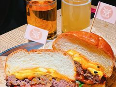 -牛啤堂精酿啤酒餐吧(五棵松华熙店)