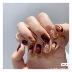 -Pink You美甲洗眉纹绣定制中心