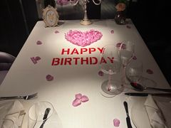 -弦月窗LUNETTE BY AMANDA(复兴路店)