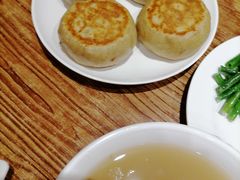 -清真吴记门钉肉饼·喜多利