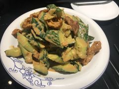 黄瓜拌油条-梅飞酒家(桑园路店)