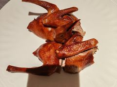 古法烧乳鸽-惠食佳(滨江大公馆店)