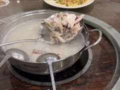 -正能量脆肉鲩火锅