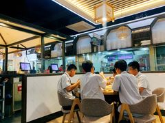 -十八碗(海口吾悦广场店)