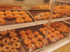 -红星前进面包牛奶公司(畅春园店)