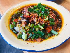 -拈签一笑黄牛肉辣卤串串