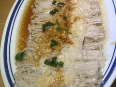 蒜蓉蒸金针菇-吕氏疙瘩汤·海鲜新鲁菜(凯德mall新都心店)