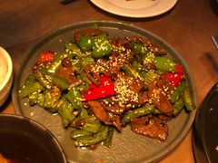 -来龙里 精致 东南亚餐室(万象城店)