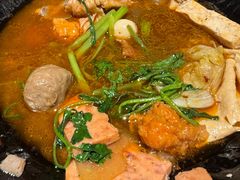 -万记麻辣烫国展总店