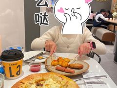 双拼榴莲披萨-乐凯撒披萨(欢乐颂购物中心店)